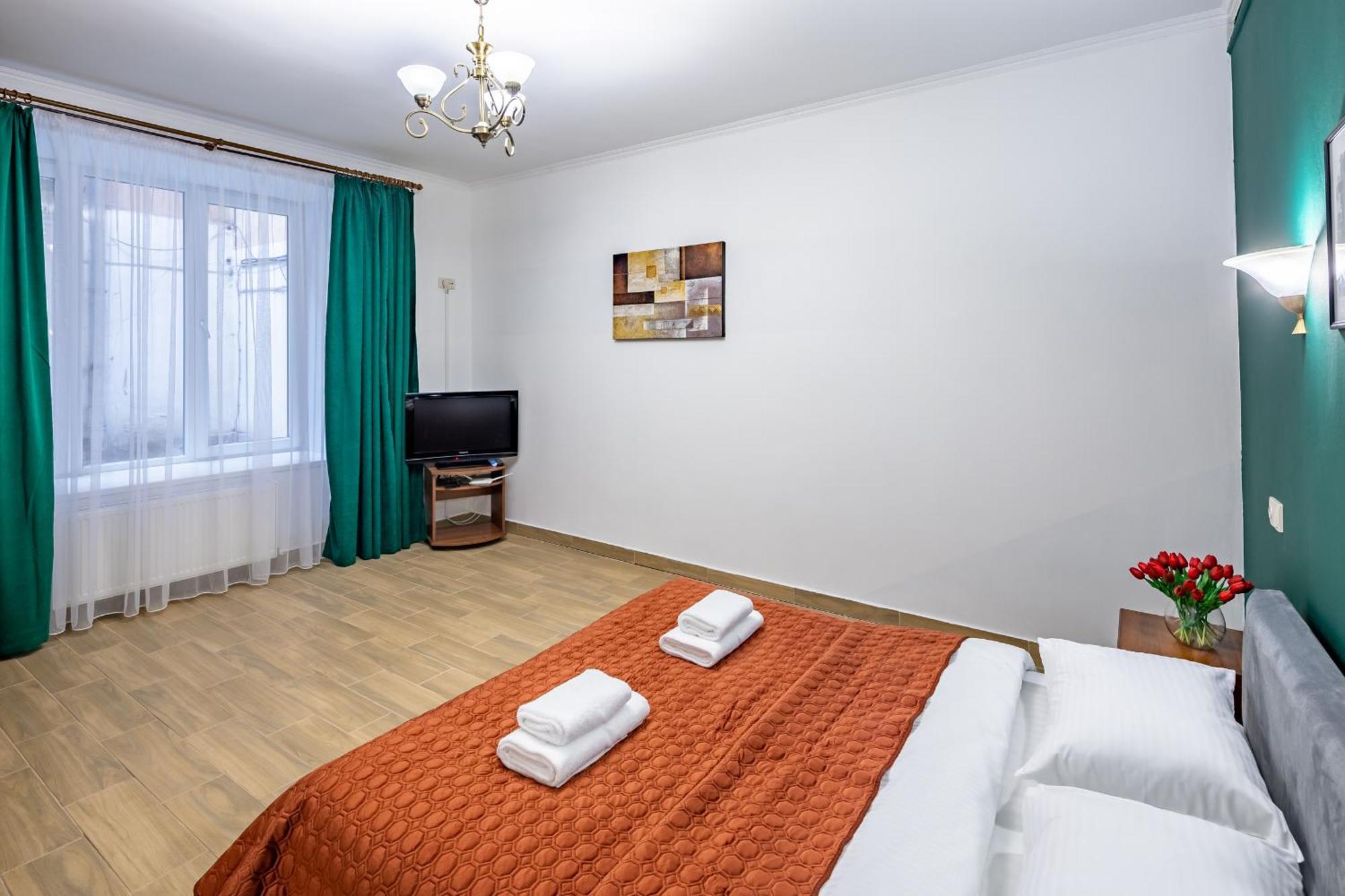 Complex Of Central Apartments Liov Exterior foto